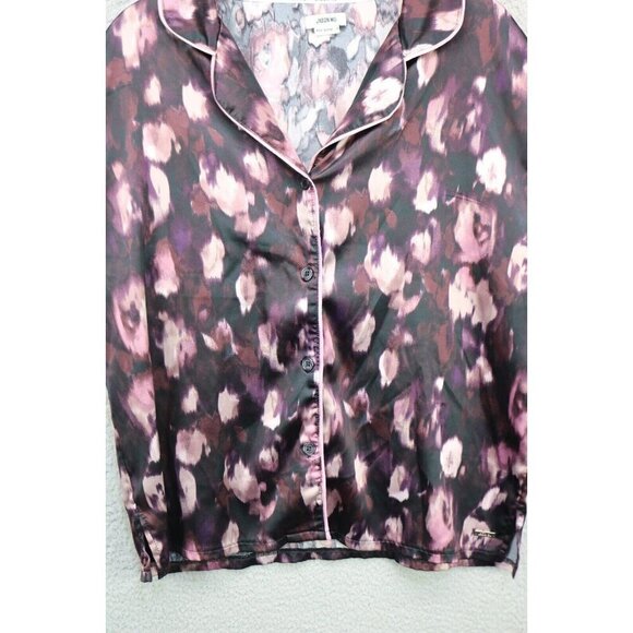 Jason Wu Short Sleeve Button-Up Satin Pajama Set-Medium-Drawstring-Pockets - Picture 11 of 16